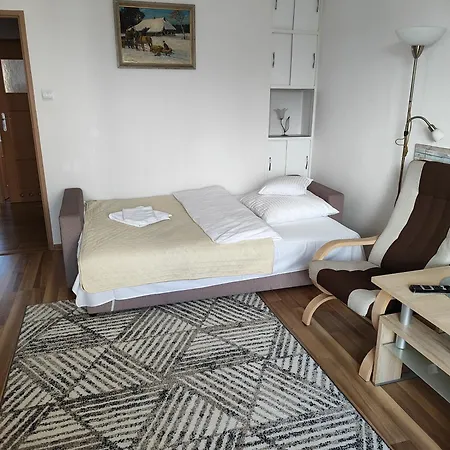 Praski 5 Minut Od Metra I Starego Miasta Spacerem Do Zoo I Konesera Apartman Varsó