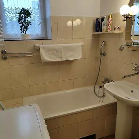 Apartment Praski 5 Minut Od Metra I Starego Miasta Spacerem Do Zoo I Konesera *